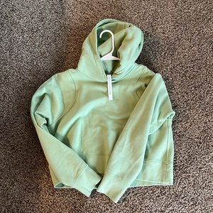 Lululemon Loungeful Hoodie Cropped